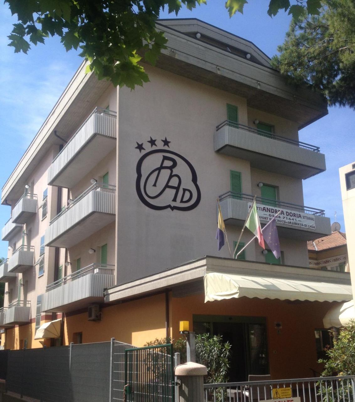 Residence Andrea Doria แชร์เวีย ภายนอก รูปภาพ